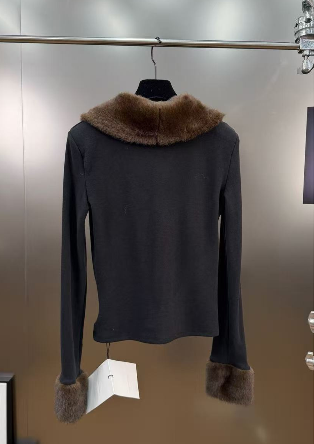 Contrast  Cuffed Fur Sleeves Collar Knit Cardigan Top