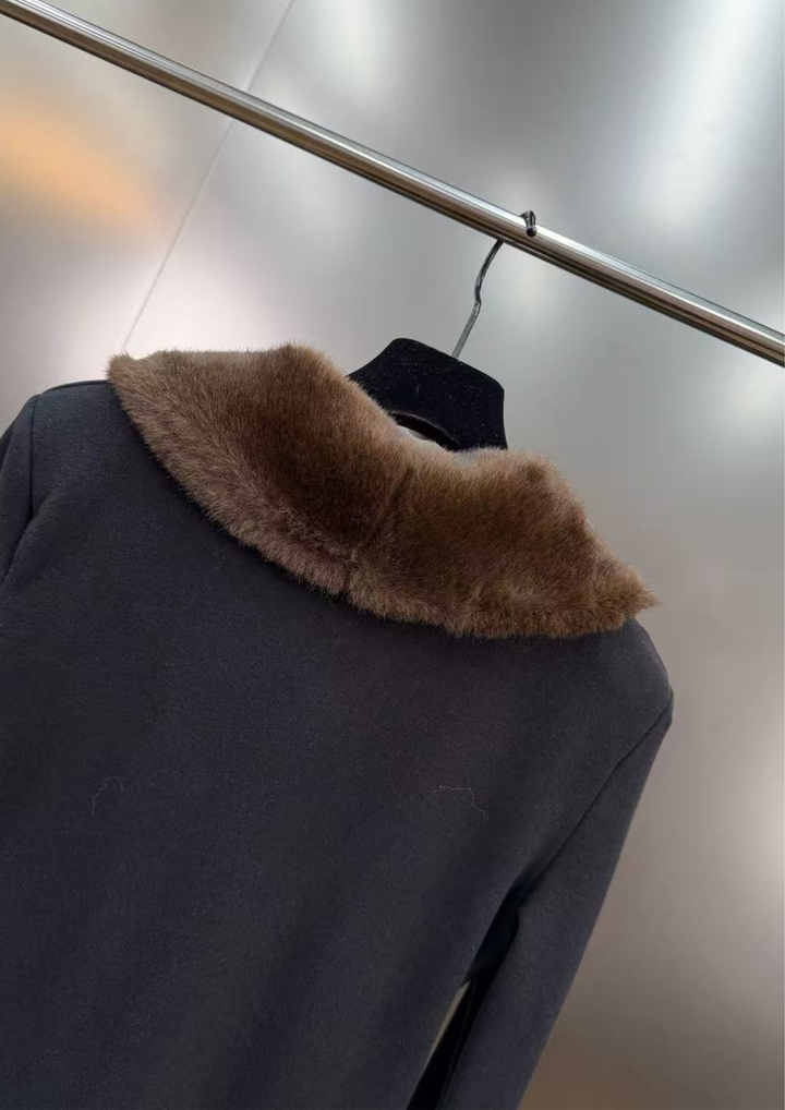 Contrast  Cuffed Fur Sleeves Collar Knit Cardigan Top