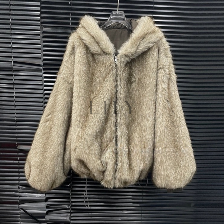 Luxe Reversible Faux-Fur Padded Jacket & Shorts Set