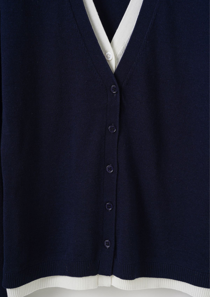 Contrast Trim Slim Knit Sweater