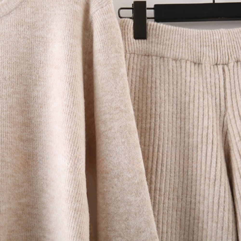 Comfy Elina Asymmetric Knit  Set