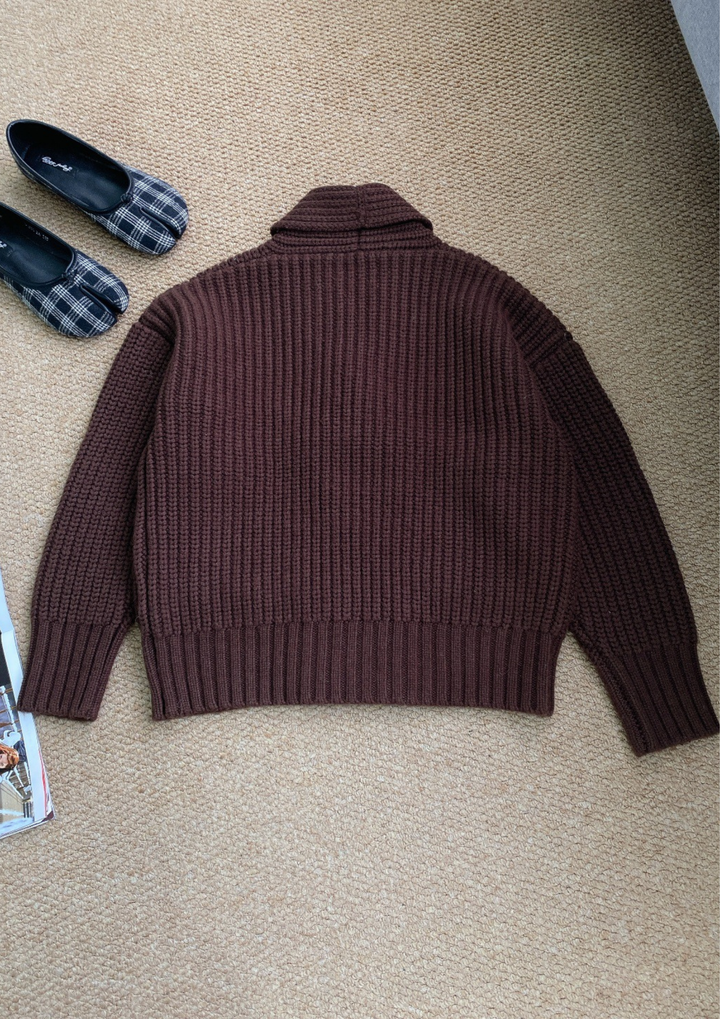 Wool Knit Buttoned Cardigan Top