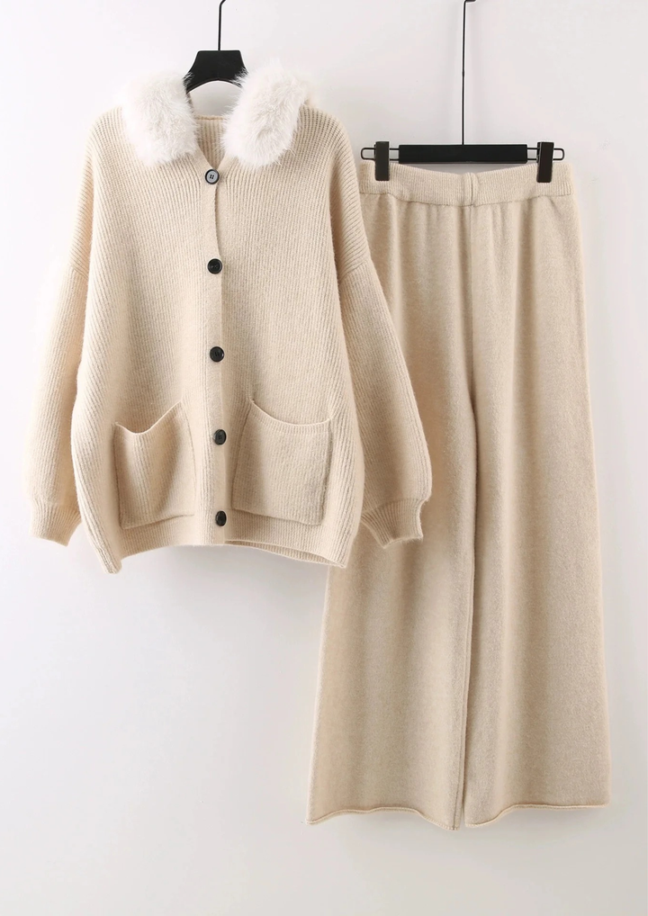 Comfy Gia Fur Collar Wide Leg Hooded Knit Set