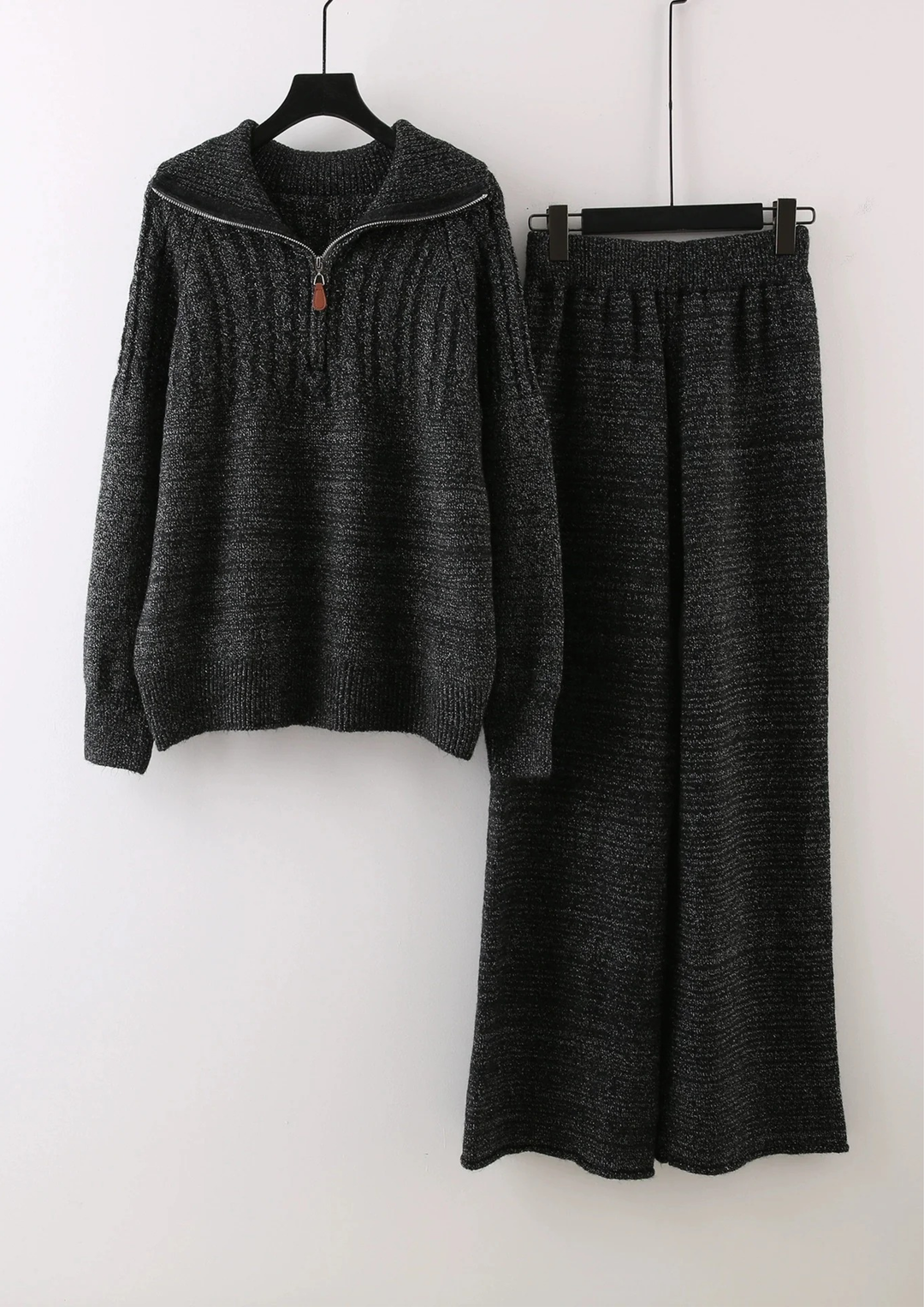 Chloe Comfy  Zip KNit  Set