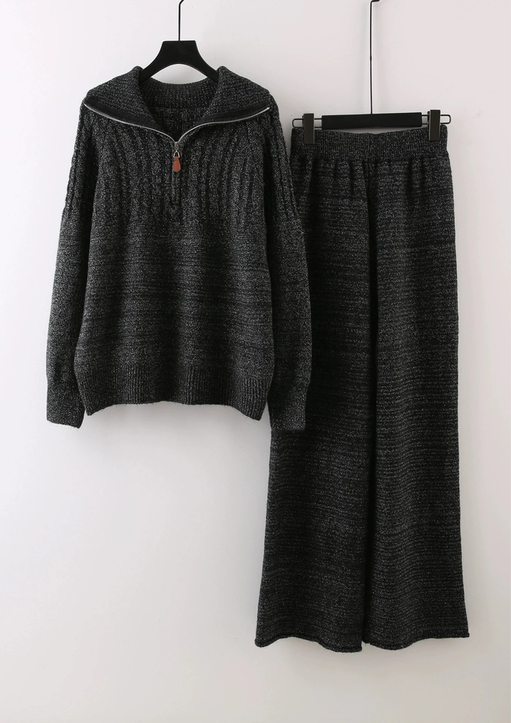 Chloe Comfy  Zip KNit  Set