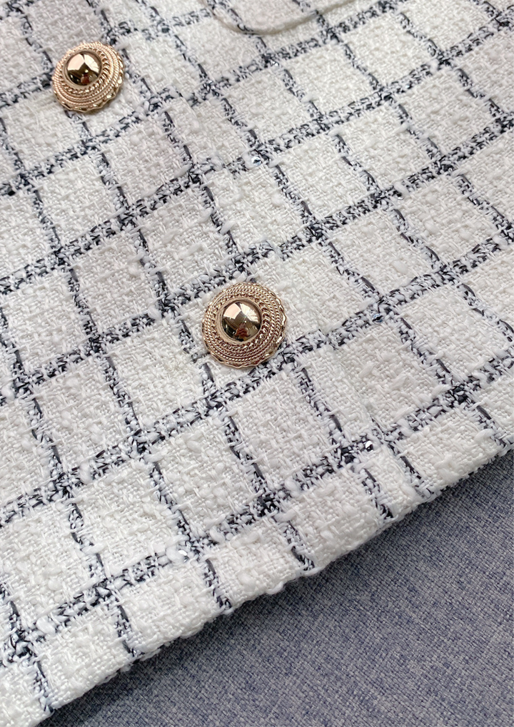 Noir Elegance  Chic Tweed Fur Trim Set