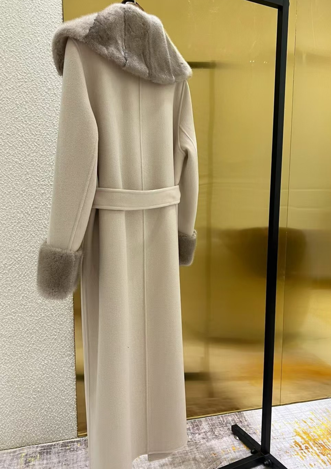 Cashmere Deep V Mink Shawl Collar Coat