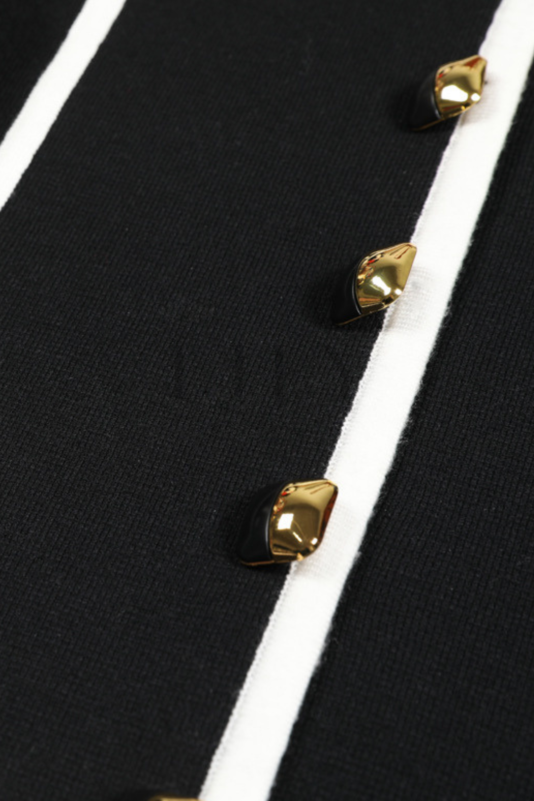 Signature luxe Line Knit Ensemble Set