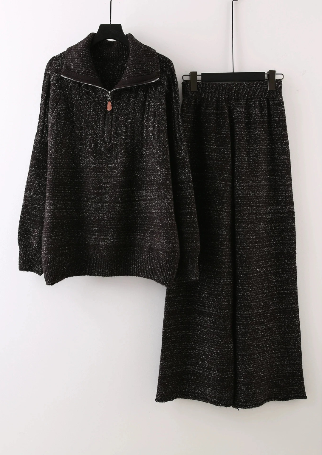 Chloe Comfy  Zip KNit  Set