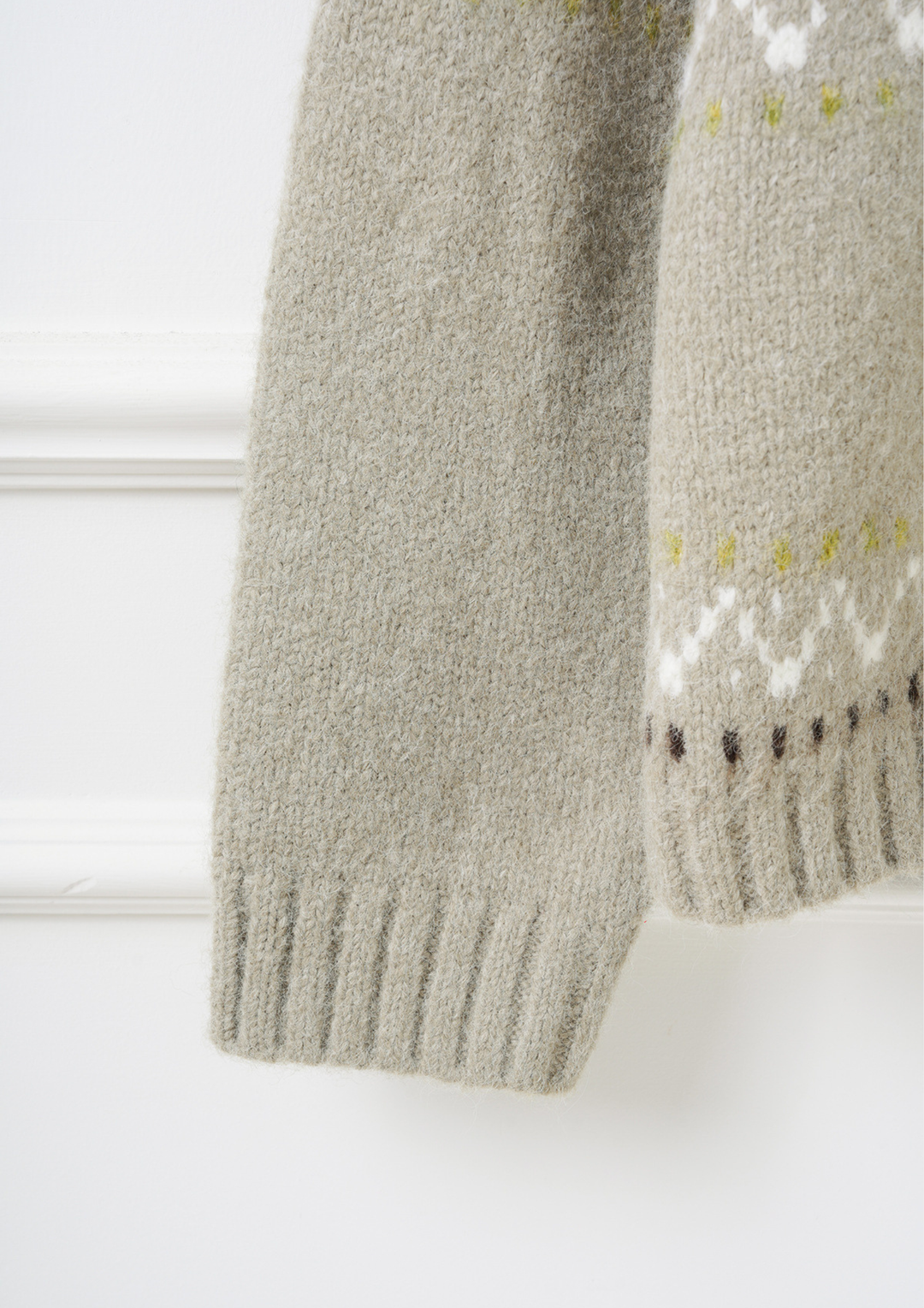 Vintage Inspired Knit Zip Cardigan