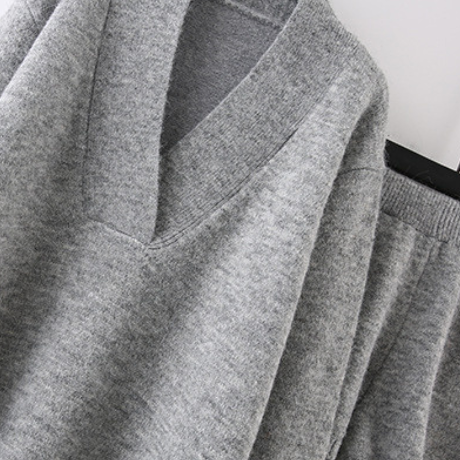 Comfy Lana V neck  Knit Set