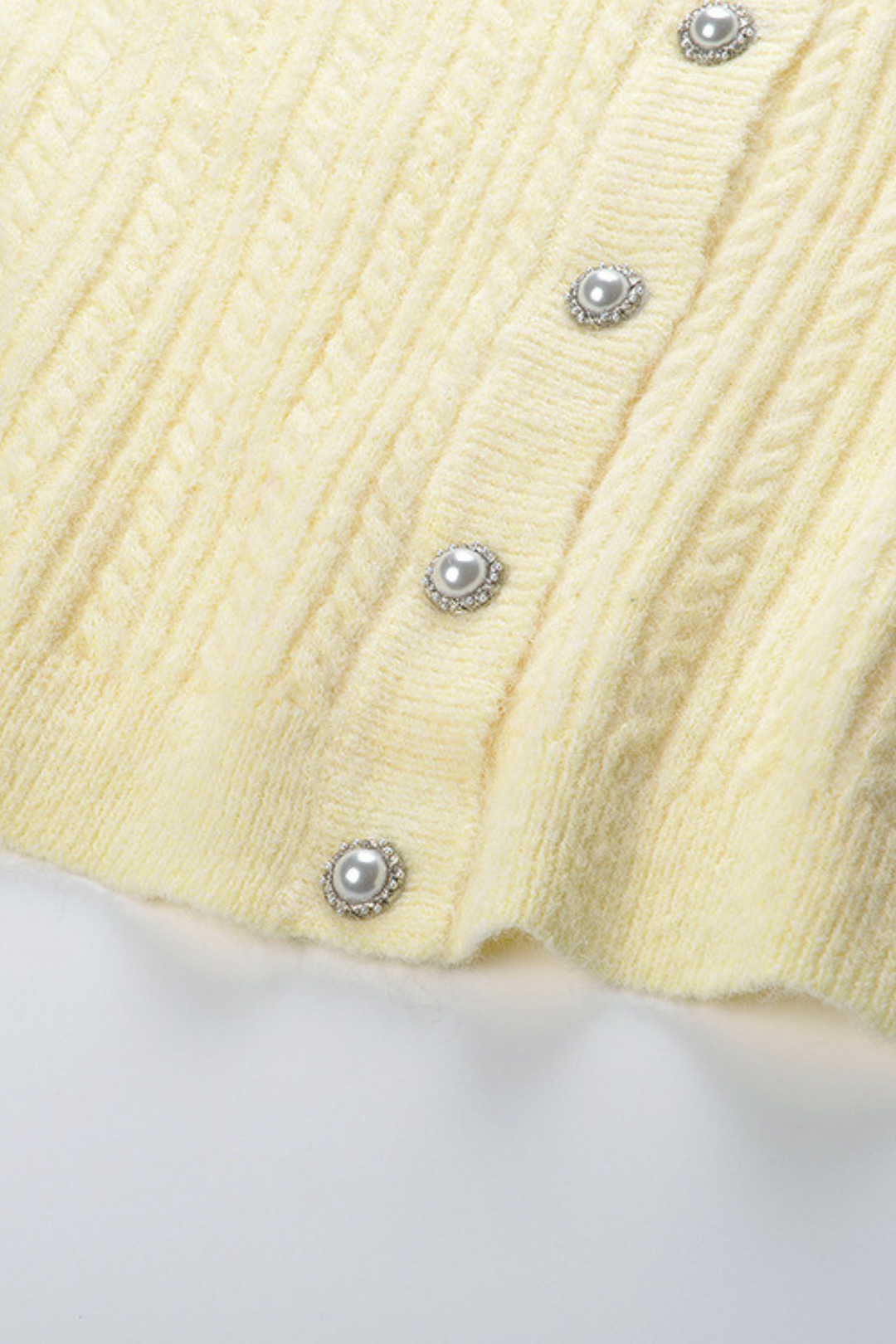 Wool Diamond Embellished Round Neck Short Cardigan