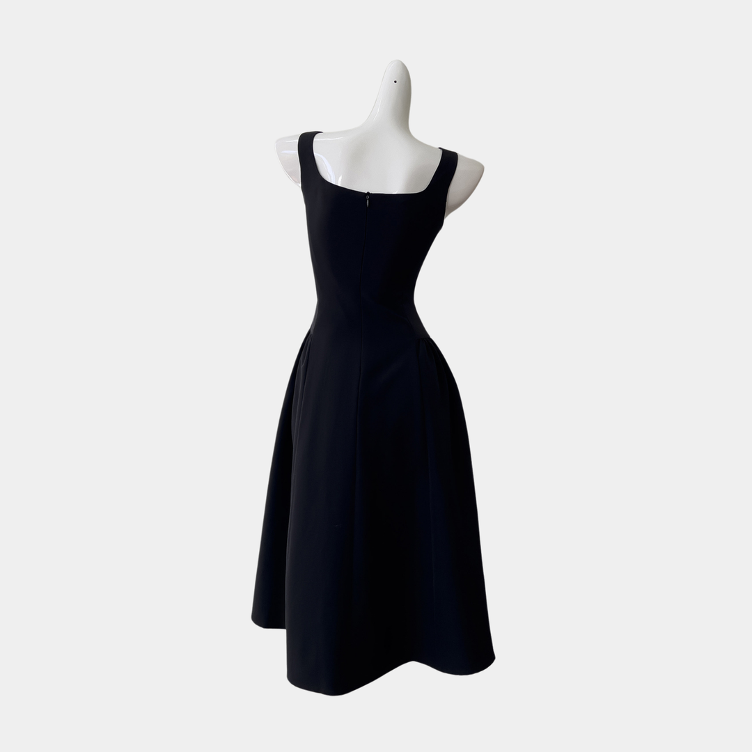 Hailey Classic Midi Dress