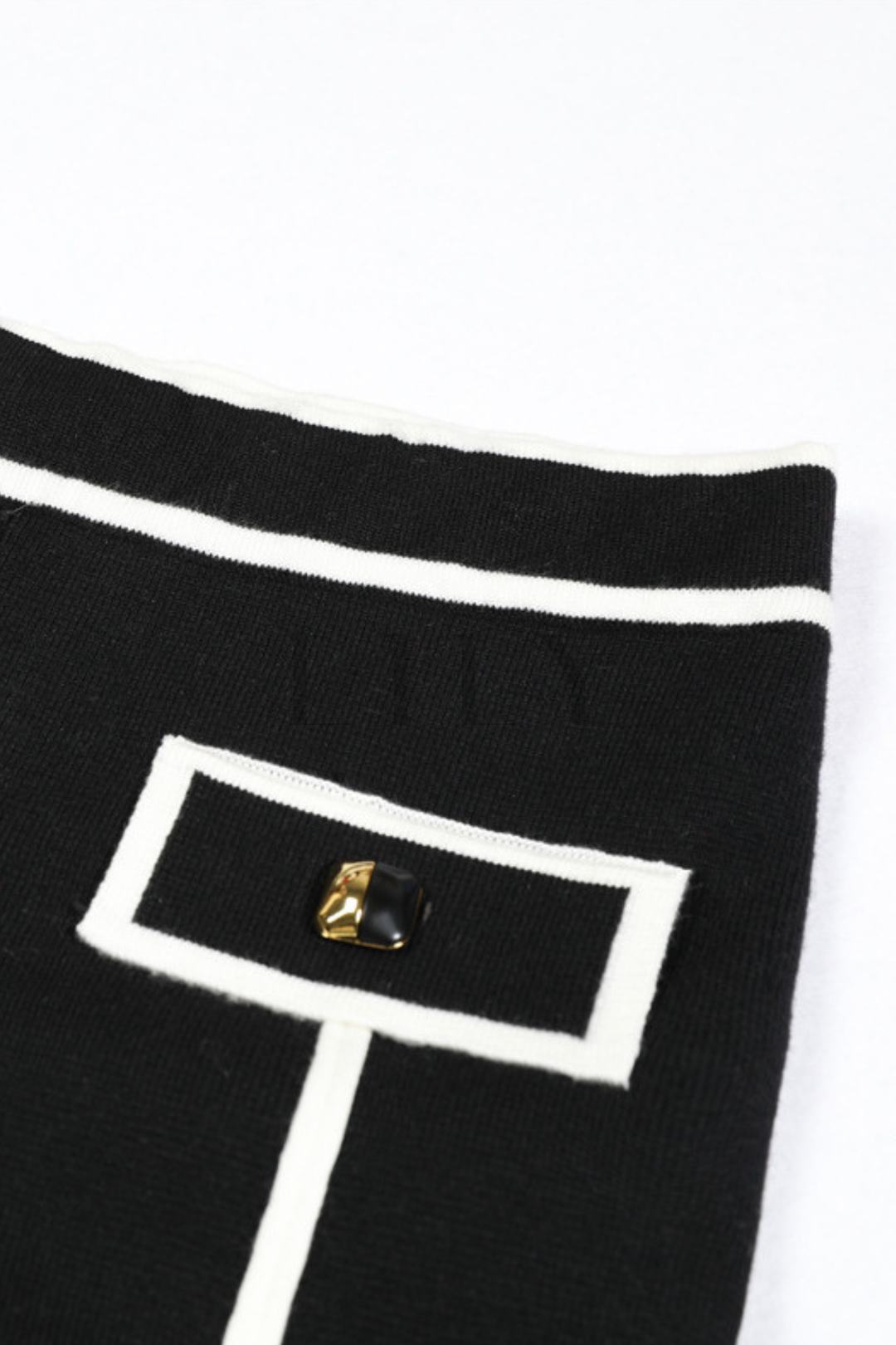 Signature luxe Line Knit Ensemble Set