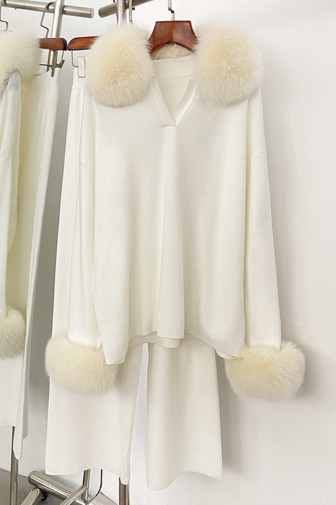 Velora Real Fox Fur Knit Lounge Set - Fur Cuff Edition