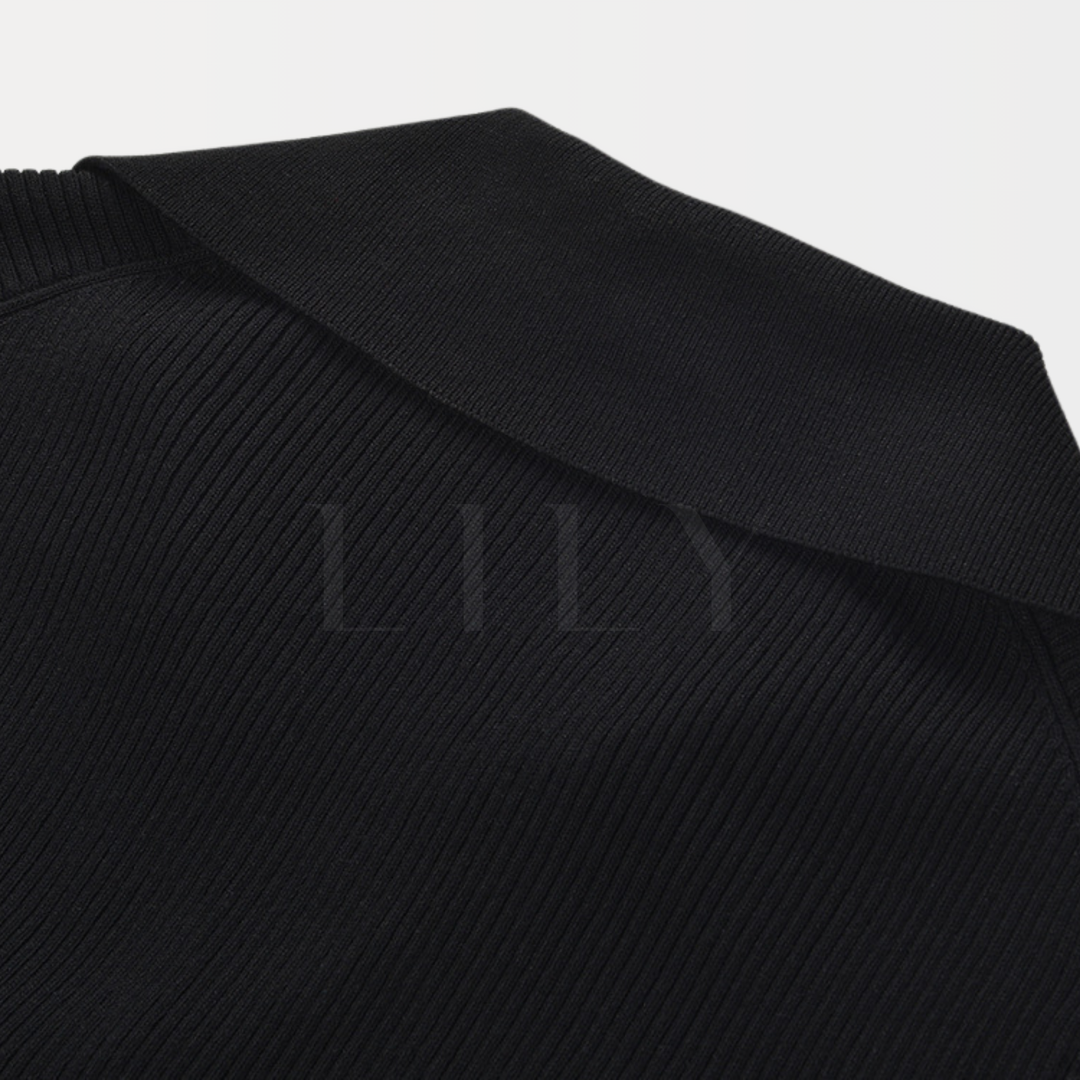 Noir Buttoned Crop Top