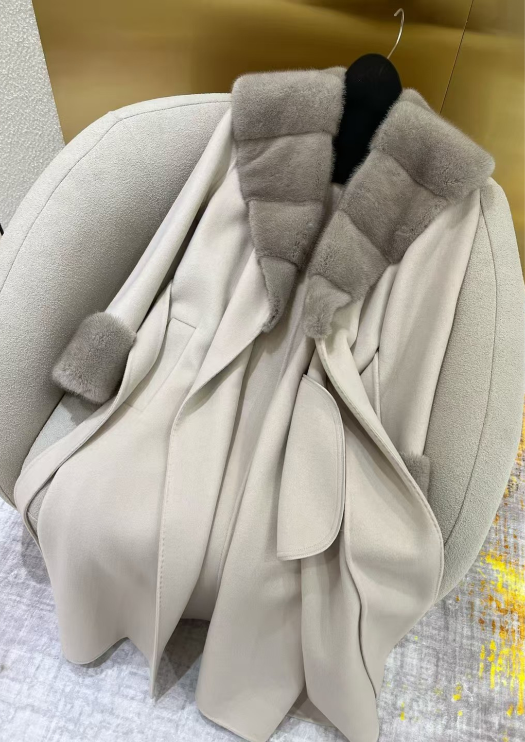 Cashmere Deep V Mink Shawl Collar Coat